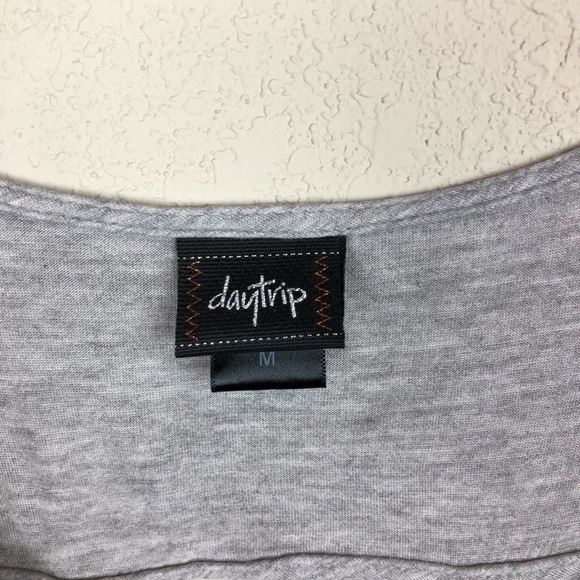 Daytrip Grey White T-Shirt Blouse Rhinestone Lace - Picture 4 of 6